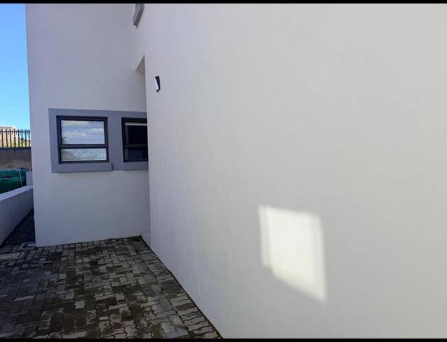 3 BEDROOM PROPERTY TO RENT IN ERASMIA